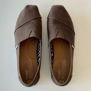 Toms Alpargata Canvas Ash! WELL LOVED! Comfy!